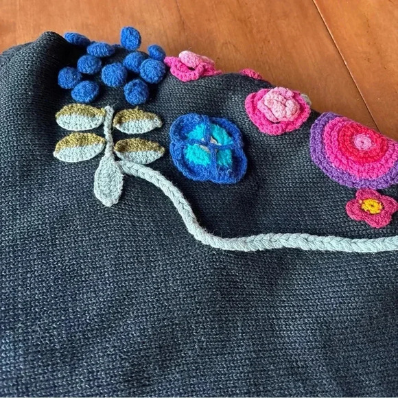 90s Vintage CHUNKY 3D Crochet Flower Sweater Victoria Harbour Sz L Grandmacore - Picture 10 of 12